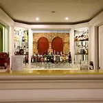 Astoria 4* سورينتو