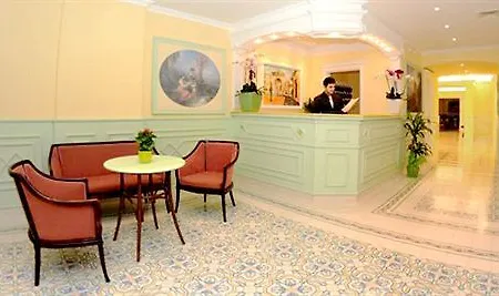 Отель Astoria 4*