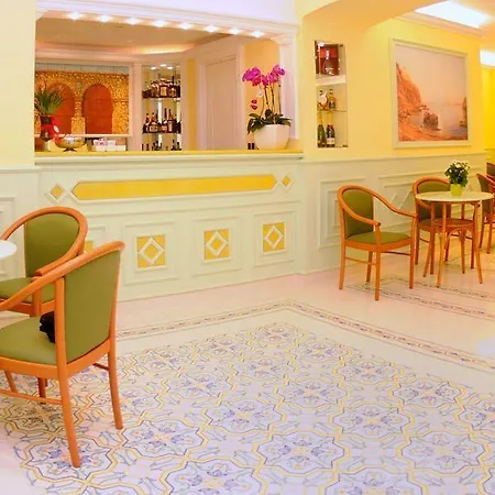 Hotel Astoria