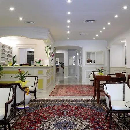 Hotel Astoria