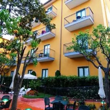 Hotel Astoria