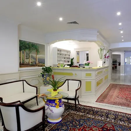 Hotel Astoria 4*