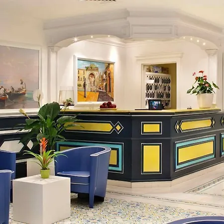 Astoria سورينتو