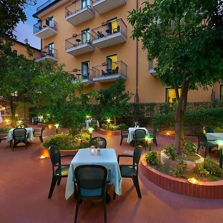 Hotell Astoria Sorrento